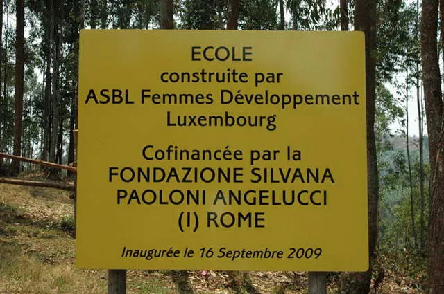 inauguration-ecole-nyanza-1